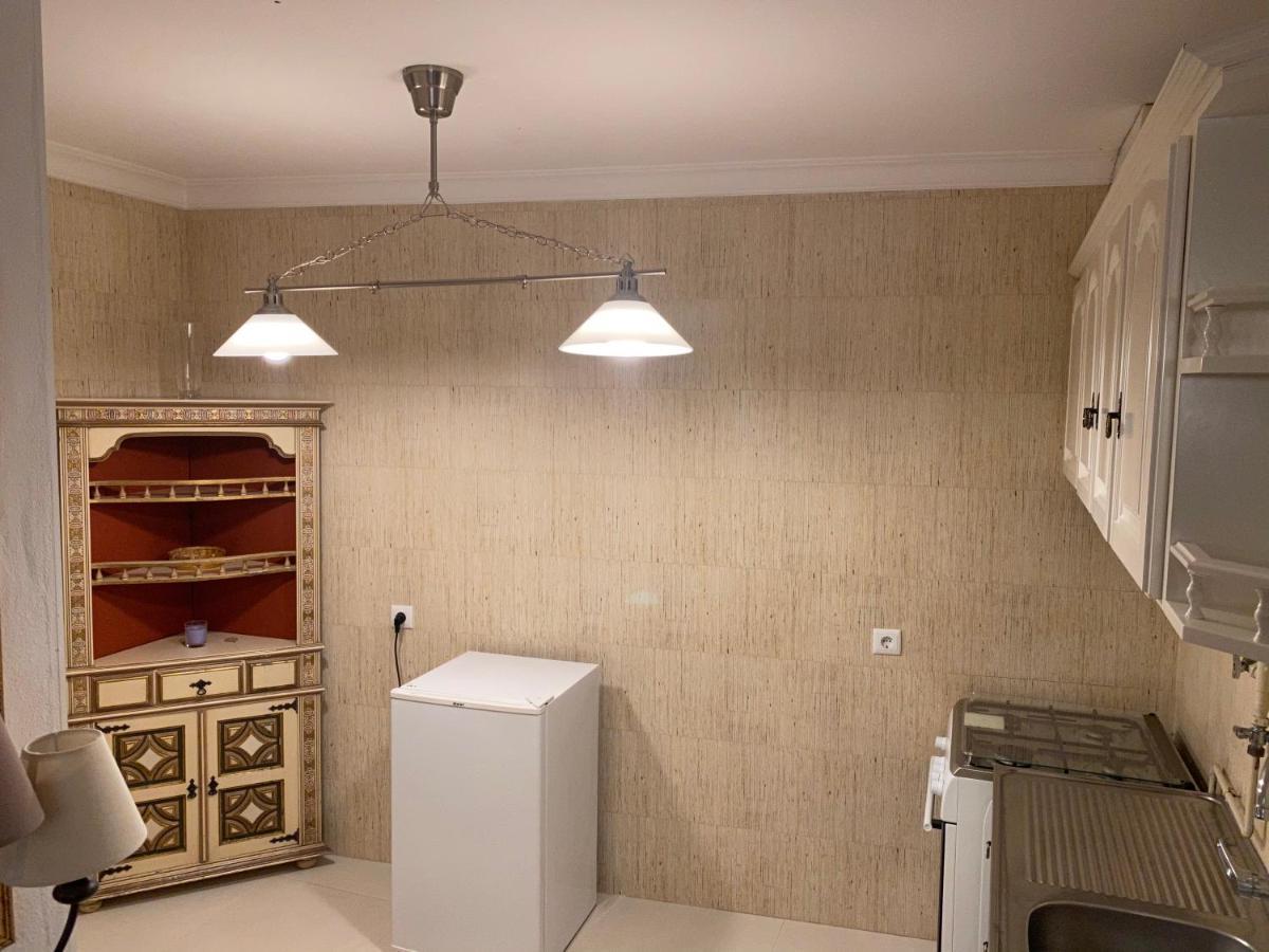 Casa Mouzinho De Albuquerque Apartment Ourem Luaran gambar